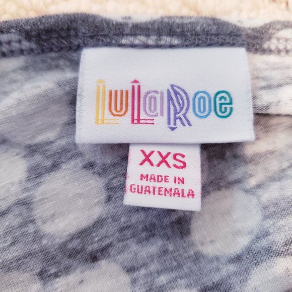 ☀️ 4/$25 … Gray and White dotted Irma - Picture 5 of 6